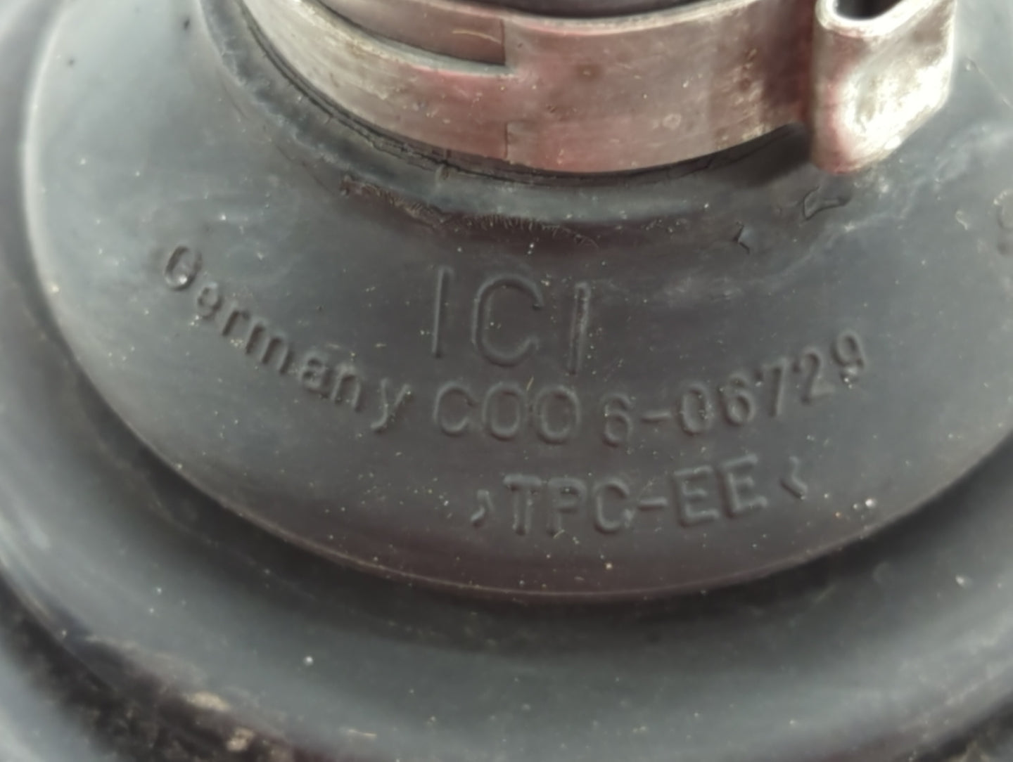 Volkswagen Cc Axle Shaft Front Driver Cv C/v - Oemusedautoparts1.com