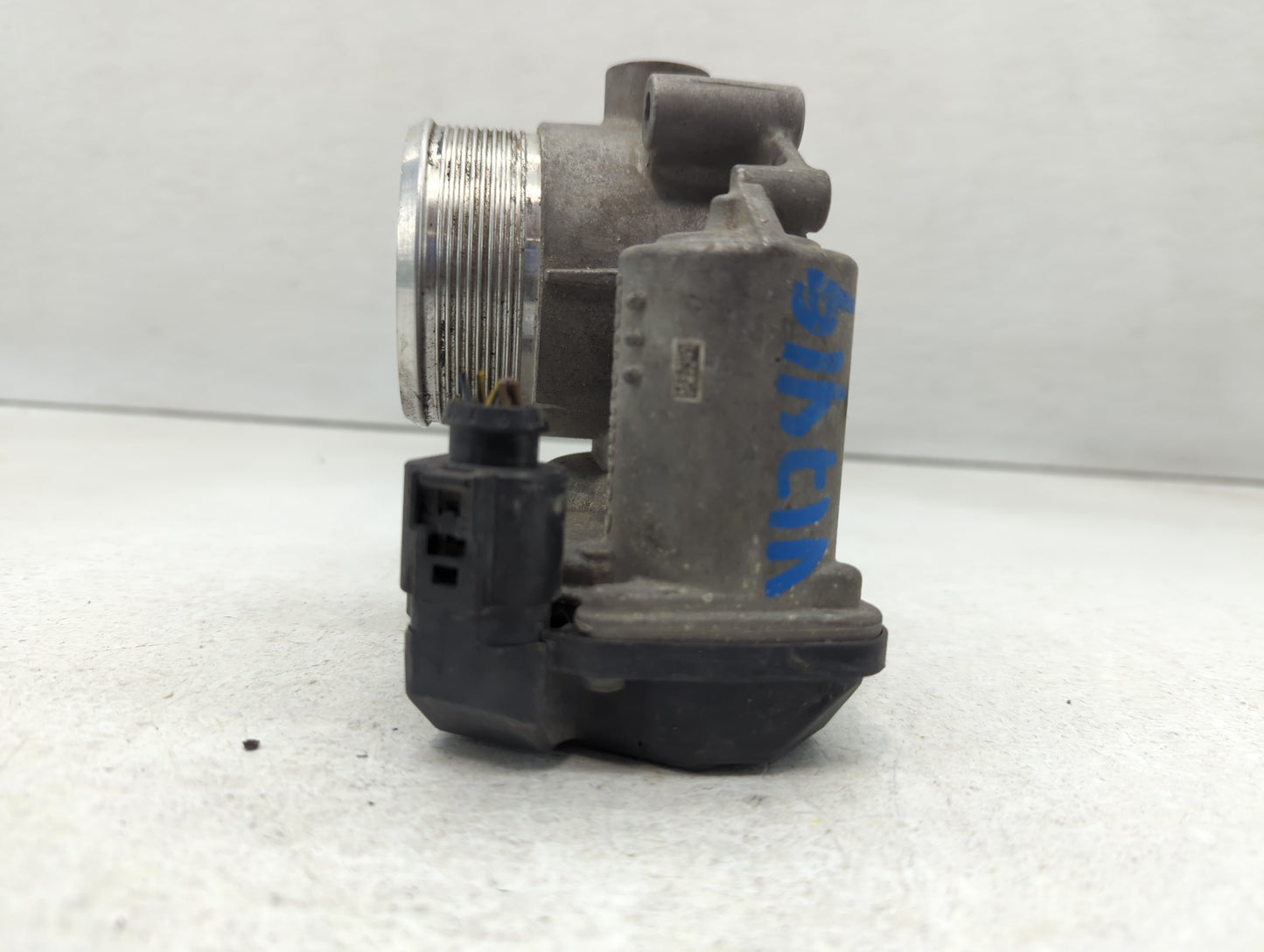 2009-2017 Volkswagen Cc Throttle Body P/N:06F 133 062 Q Fits OEM Used Auto Parts - Oemusedautoparts1.com