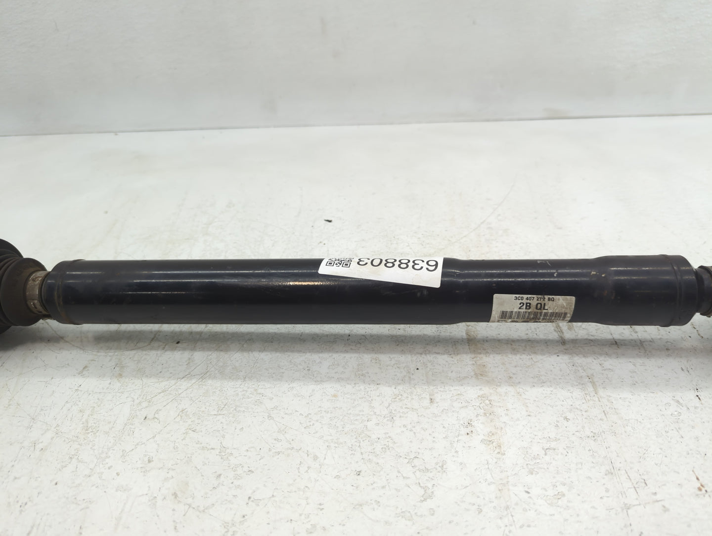 2009-2010 Volkswagen Cc Axle Shaft Front Passenger Cv C/v - Oemusedautoparts1.com