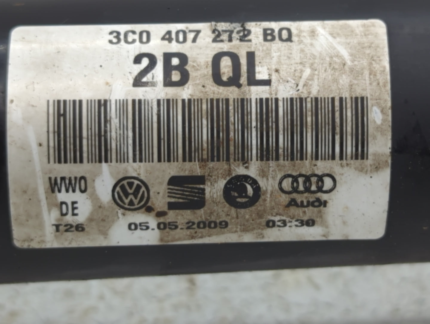 2009-2010 Volkswagen Cc Axle Shaft Front Passenger Cv C/v - Oemusedautoparts1.com