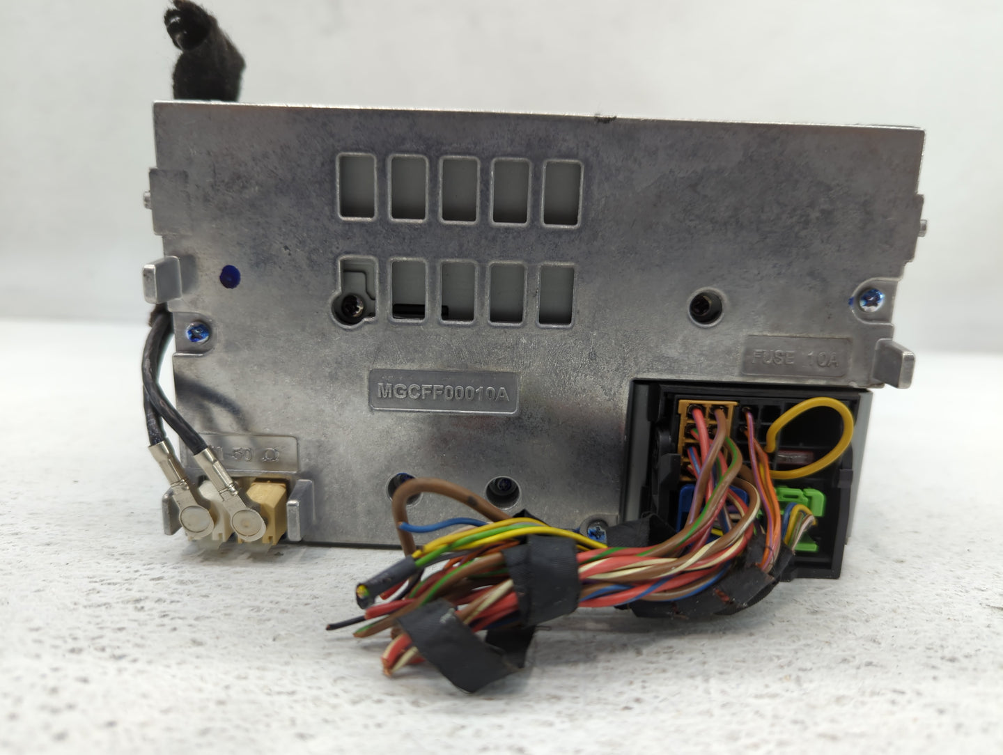 2009-2013 Volkswagen Cc Am Fm Cd Player Radio Receiver - Oemusedautoparts1.com