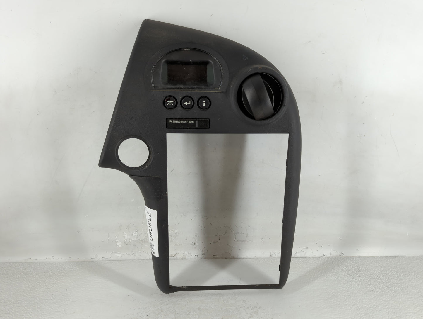 2009-2017 Volkswagen Cc Driver Left Rear Power Window Switch 12202663 - Oemusedautoparts1.com