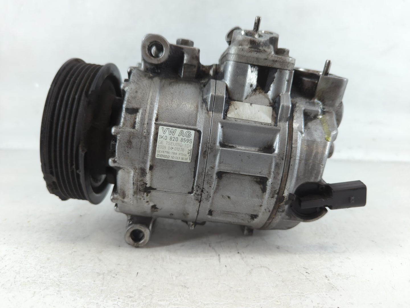 2009-2012 Volkswagen Cc Air Conditioning A/c Ac Compressor Oem - Oemusedautoparts1.com