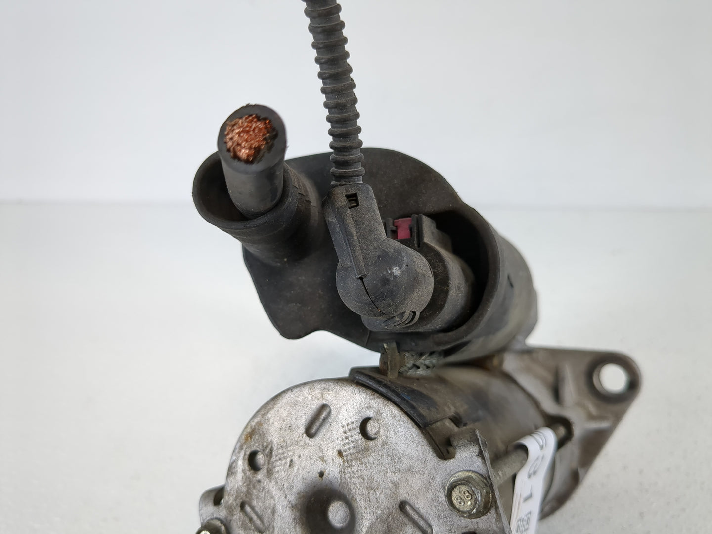 2009-2011 Volkswagen Eos Car Starter Motor Solenoid OEM P/N:02E 911 023 K 02E 911 023 Fits OEM Used Auto Parts - Oemusedauto