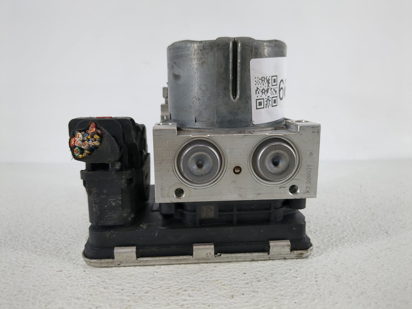 2009 Volkswagen Eos ABS Pump Control Module Replacement P/N:84715331 1K0 614 517 AT, 1K0 614 517 BK Fits Fits 2010 2011 OEM 