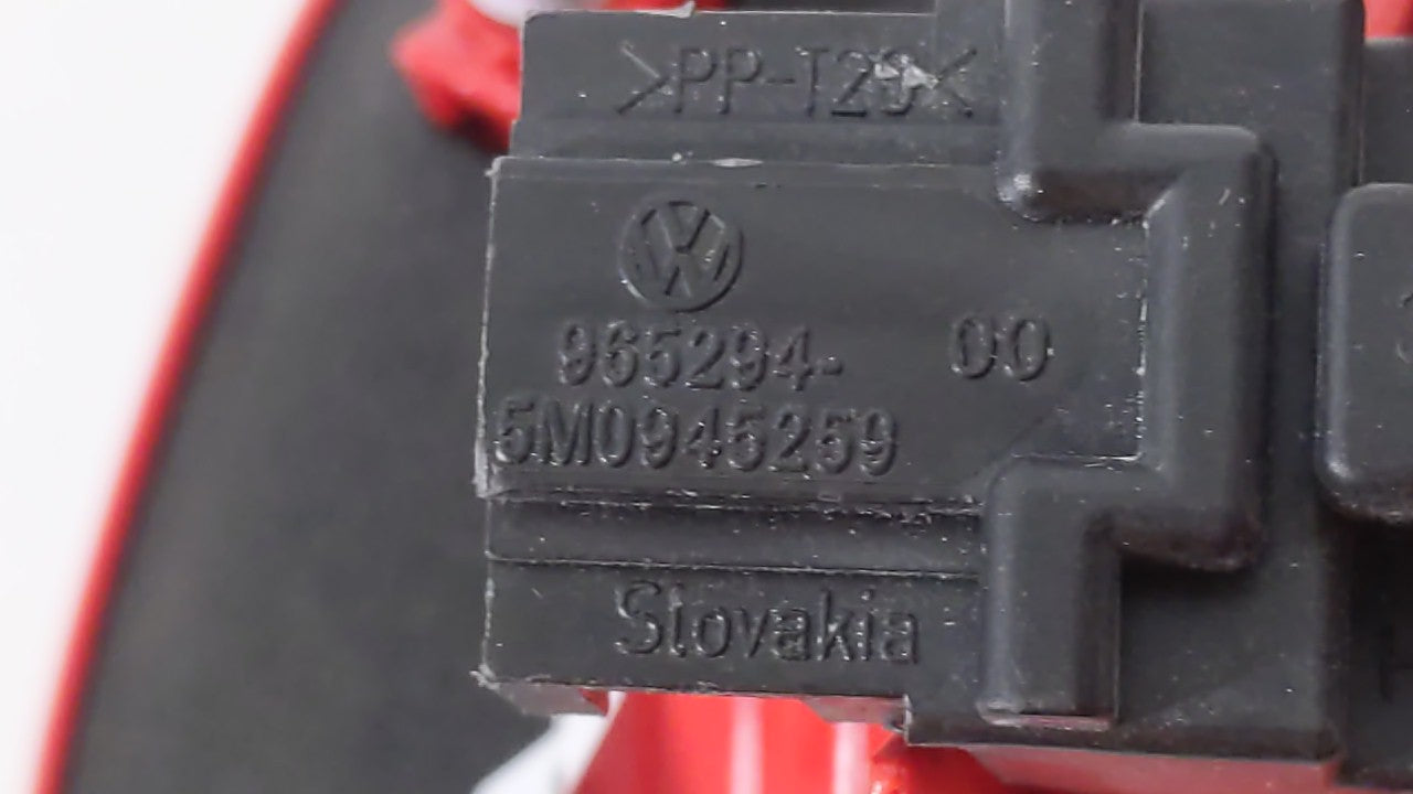 2007-2011 Volkswagen Eos Tail Light Assembly Driver Left OEM Fits Fits 2007 2008 2009 2010 2011 OEM Used Auto Parts - Oemuse