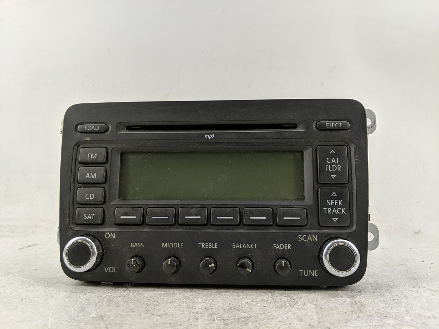 2006-2007 Volkswagen Golf Radio AM FM Cd Player Receiver Replacement P/N:3C8 035 180 A Fits Fits 2005 2006 2007 2008 2009 OE