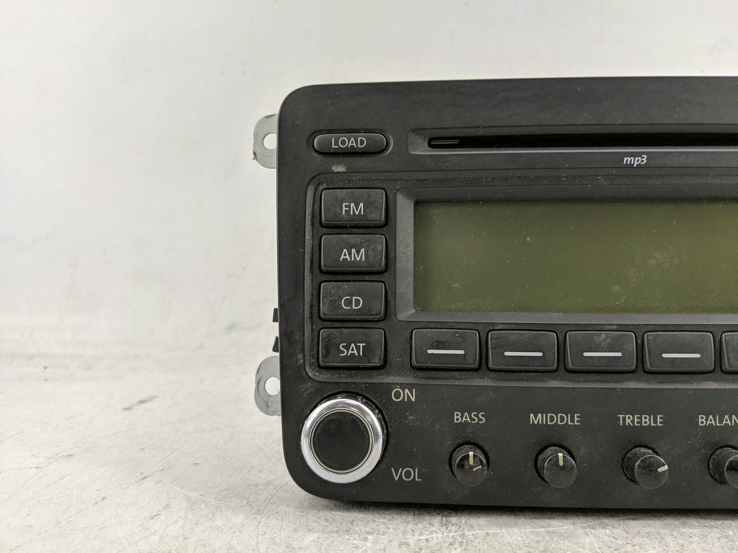 2006-2007 Volkswagen Golf Radio AM FM Cd Player Receiver Replacement P/N:3C8 035 180 A Fits Fits 2005 2006 2007 2008 2009 OE