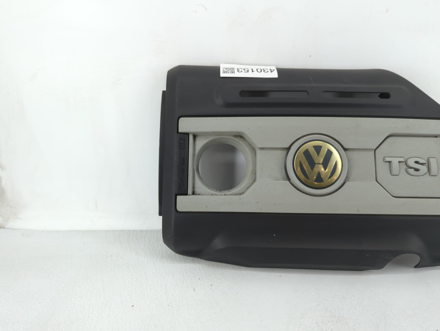 2009 Volkswagen Golf Engine Cover - Oemusedautoparts1.com