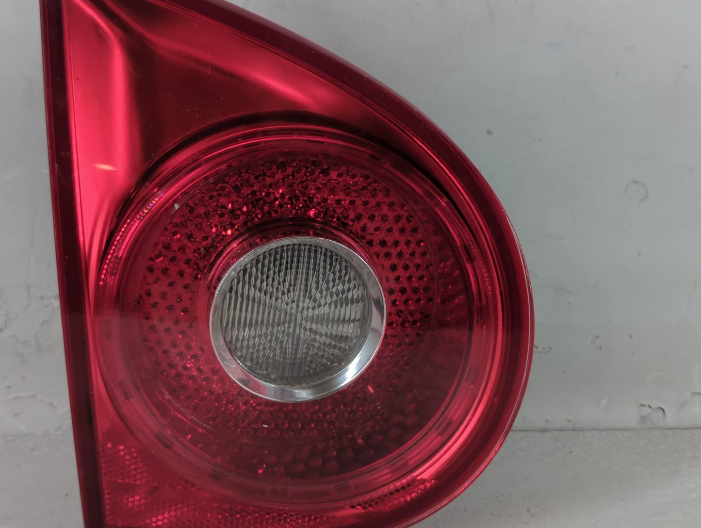 2010-2011 Volkswagen Golf Tail Light Assembly Passenger Right OEM P/N:VW1K6093F 028500104 Fits Fits 2010 2011 OEM Used Auto 