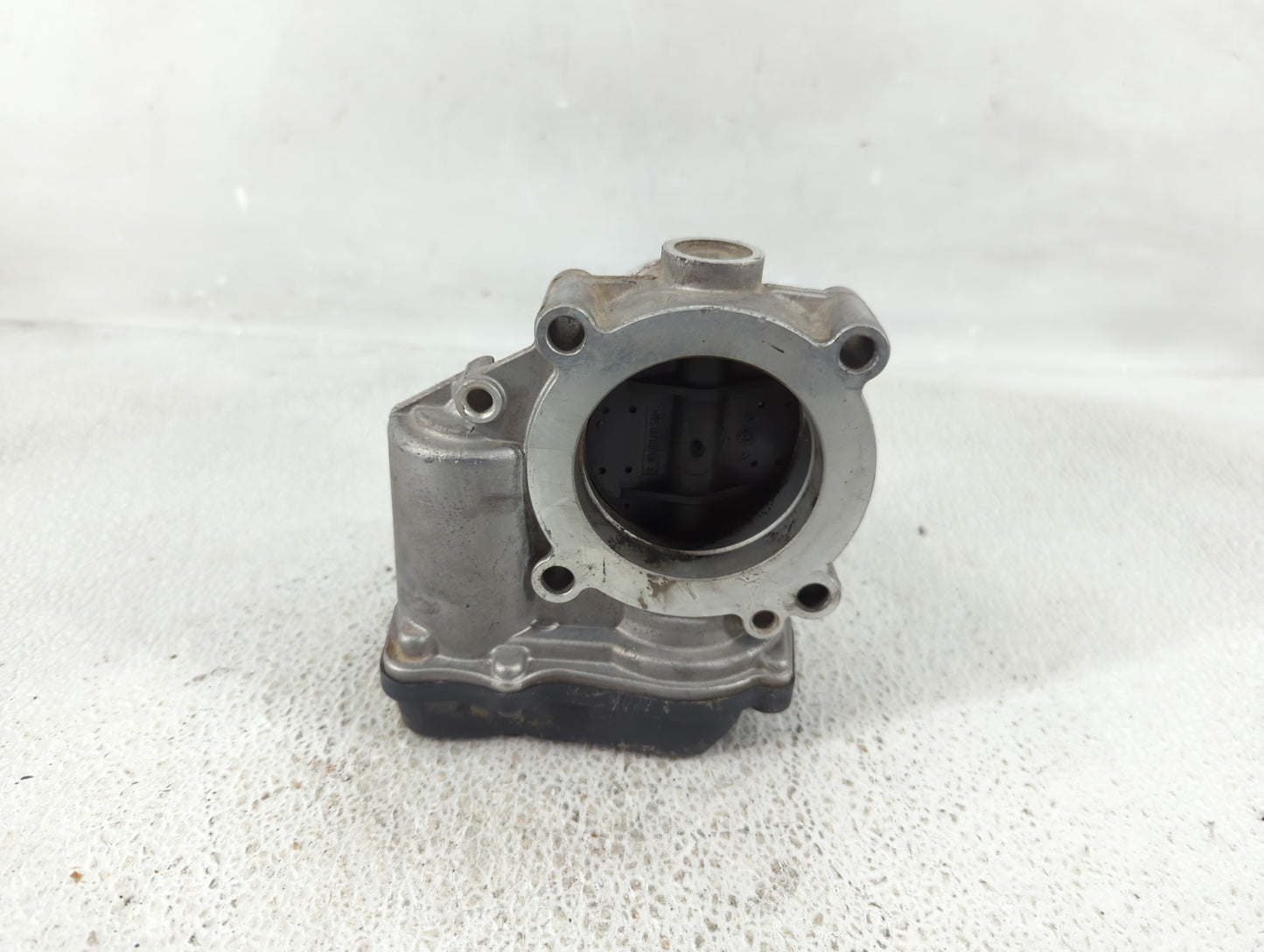 2006-2019 Volkswagen Gti Throttle Body P/N:06F 133 062 J Fits OEM Used Auto Parts - Oemusedautoparts1.com