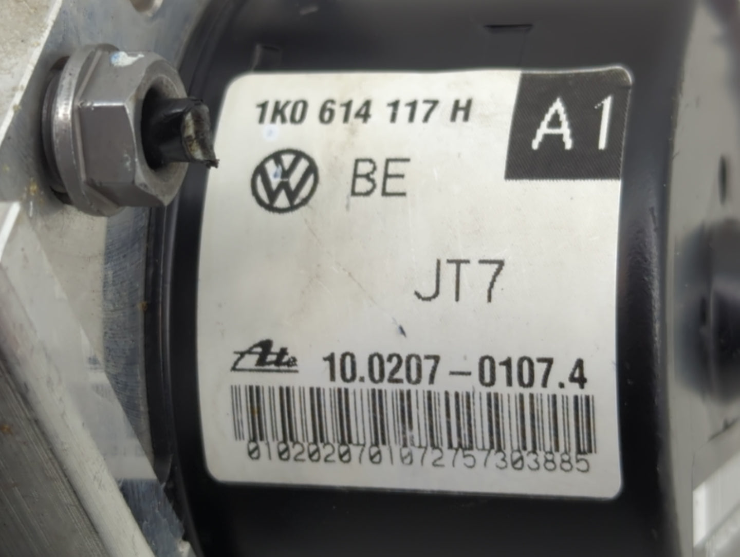 2007-2009 Volkswagen Gti ABS Pump Control Module Replacement P/N:1K0 614 117 H 1K0 614 517 BE Fits Fits 2006 2007 2008 2009 