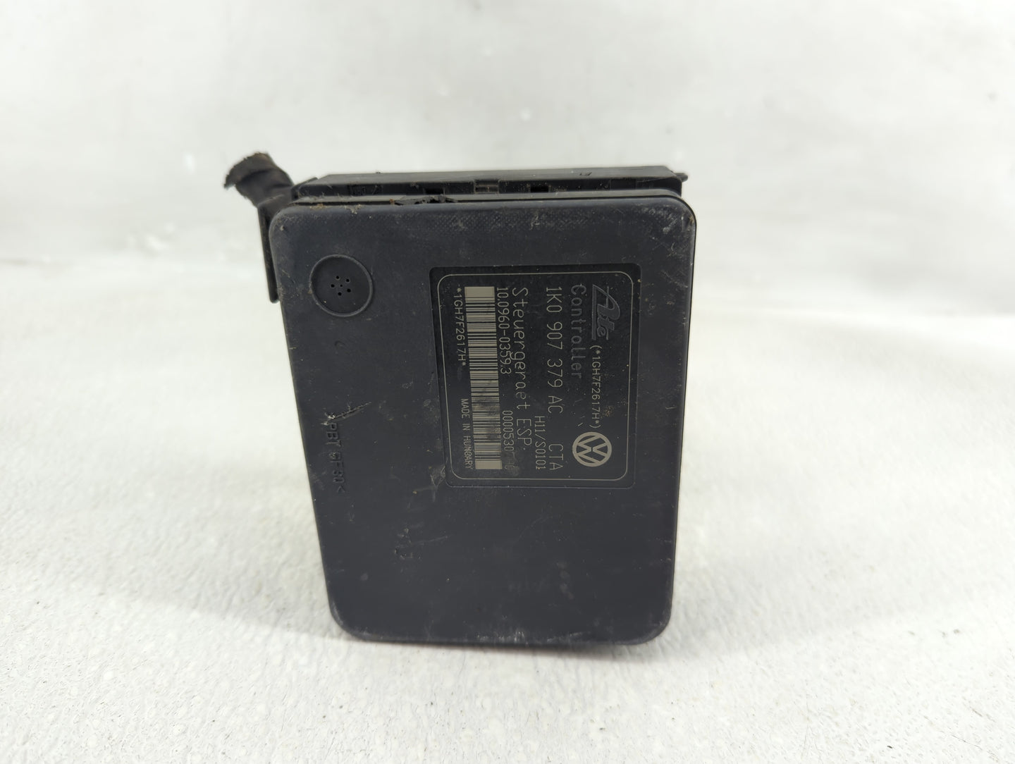 2007-2009 Volkswagen Gti ABS Pump Control Module Replacement P/N:1K0 614 117 H 1K0 614 517 BE Fits Fits 2006 2007 2008 2009 