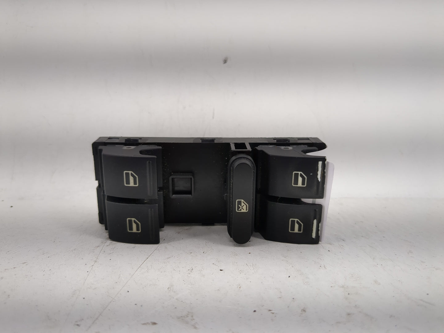 2005-2018 Volkswagen Jetta Master Power Window Switch Replacement Driver Side Left Fits OEM Used Auto Parts - Oemusedautopar