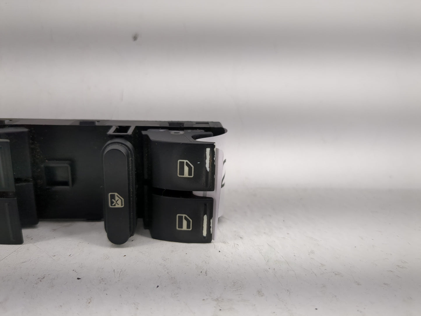 2005-2018 Volkswagen Jetta Master Power Window Switch Replacement Driver Side Left Fits OEM Used Auto Parts - Oemusedautopar