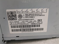 2006-2009 Volkswagen Jetta Radio AM FM Cd Player Receiver Replacement P/N:28119146 Fits Fits 2006 2007 2008 2009 OEM Used Au