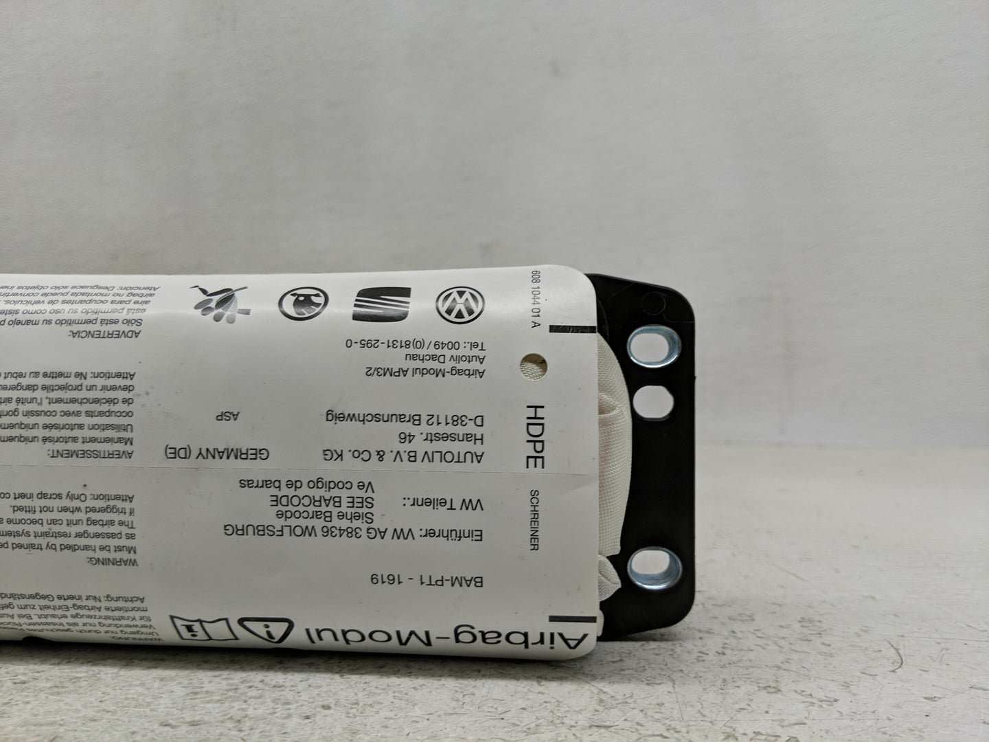 1999-2011 Volkswagen Jetta Air Bag Passenger Right Dashboard OEM P/N:1K0880204Q Fits OEM Used Auto Parts - Oemusedautoparts1