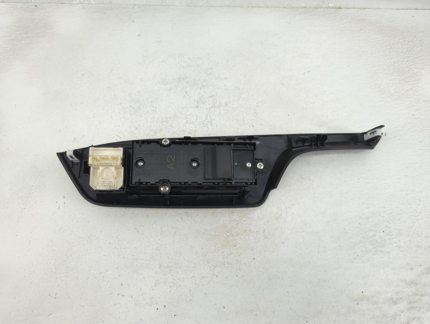 2009 Volkswagen Jetta Master Power Window Switch Replacement Driver Side Left P/N:84040-02150 Fits OEM Used Auto Parts - Oem