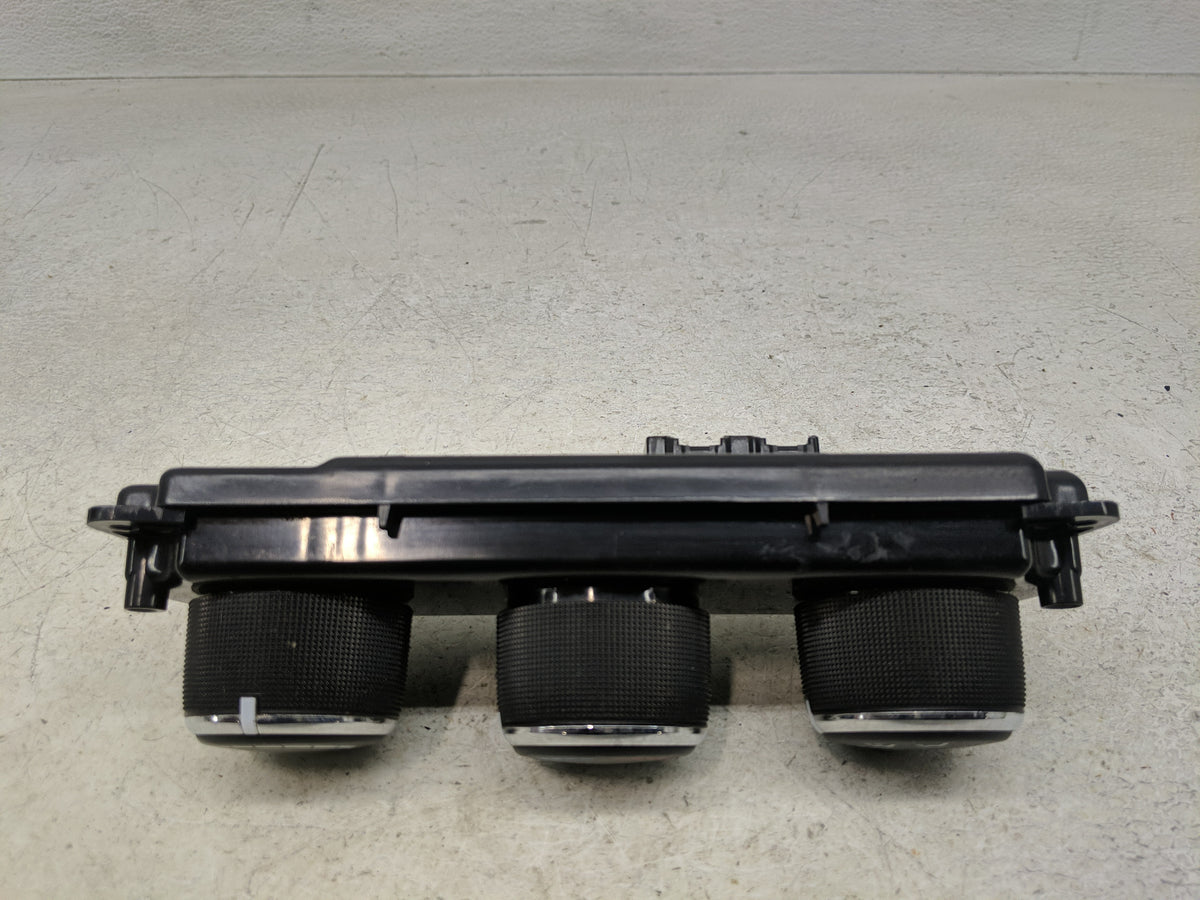 2009 Volkswagen Jetta Climate Control Module Temperature AC/Heater Replacement P/N:P55111278AE Fits OEM Used Auto Parts - Oe
