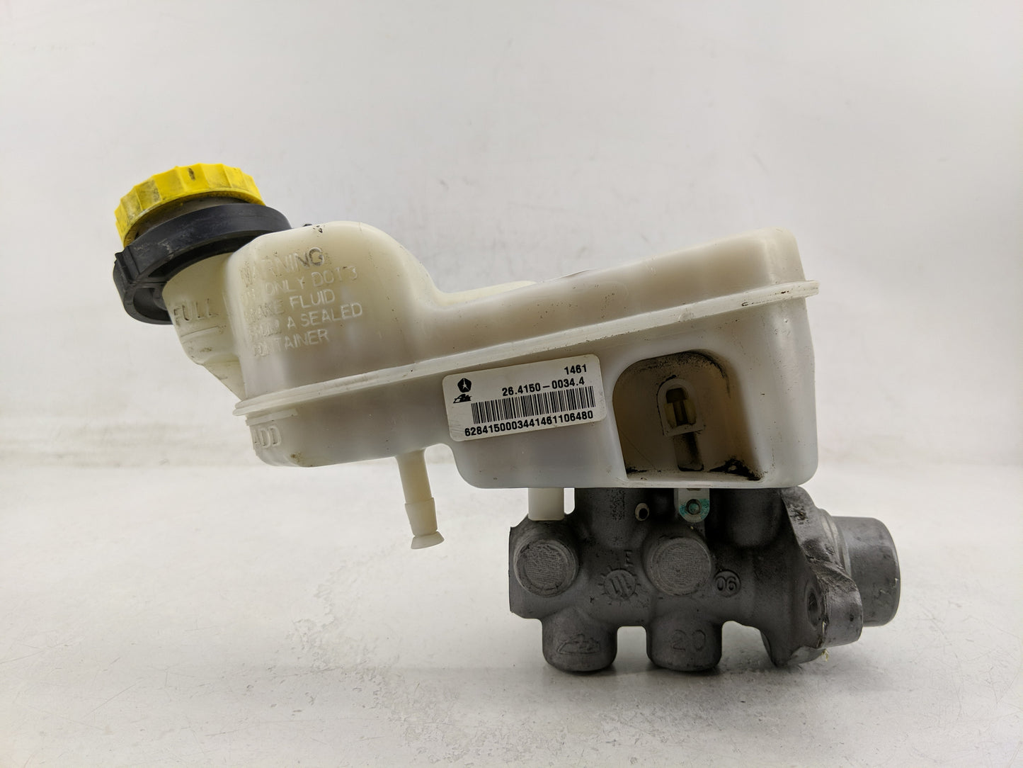 Volkswagen Jetta Brake Master Cylinder - Oemusedautoparts1.com
