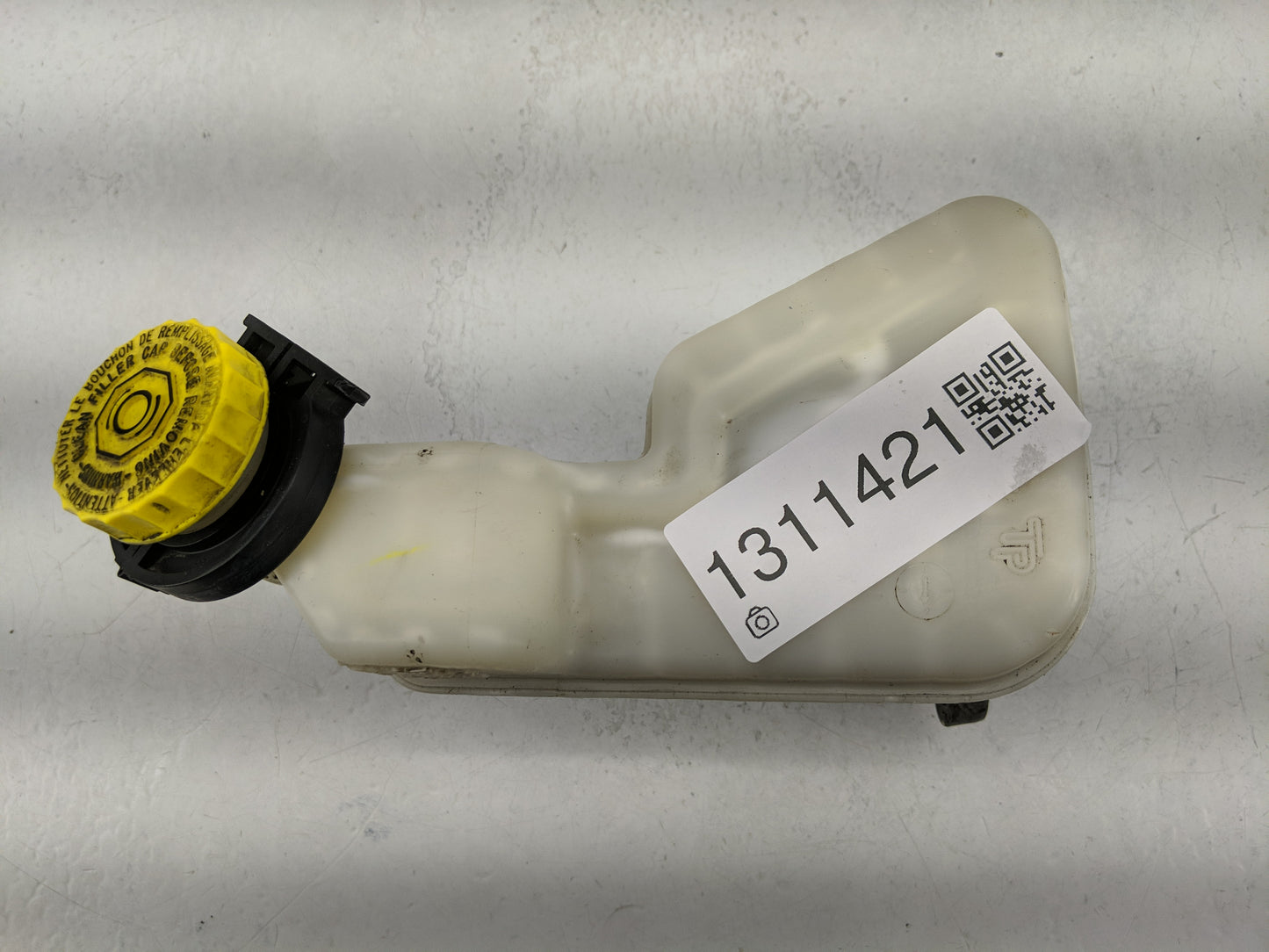 Volkswagen Jetta Brake Master Cylinder - Oemusedautoparts1.com
