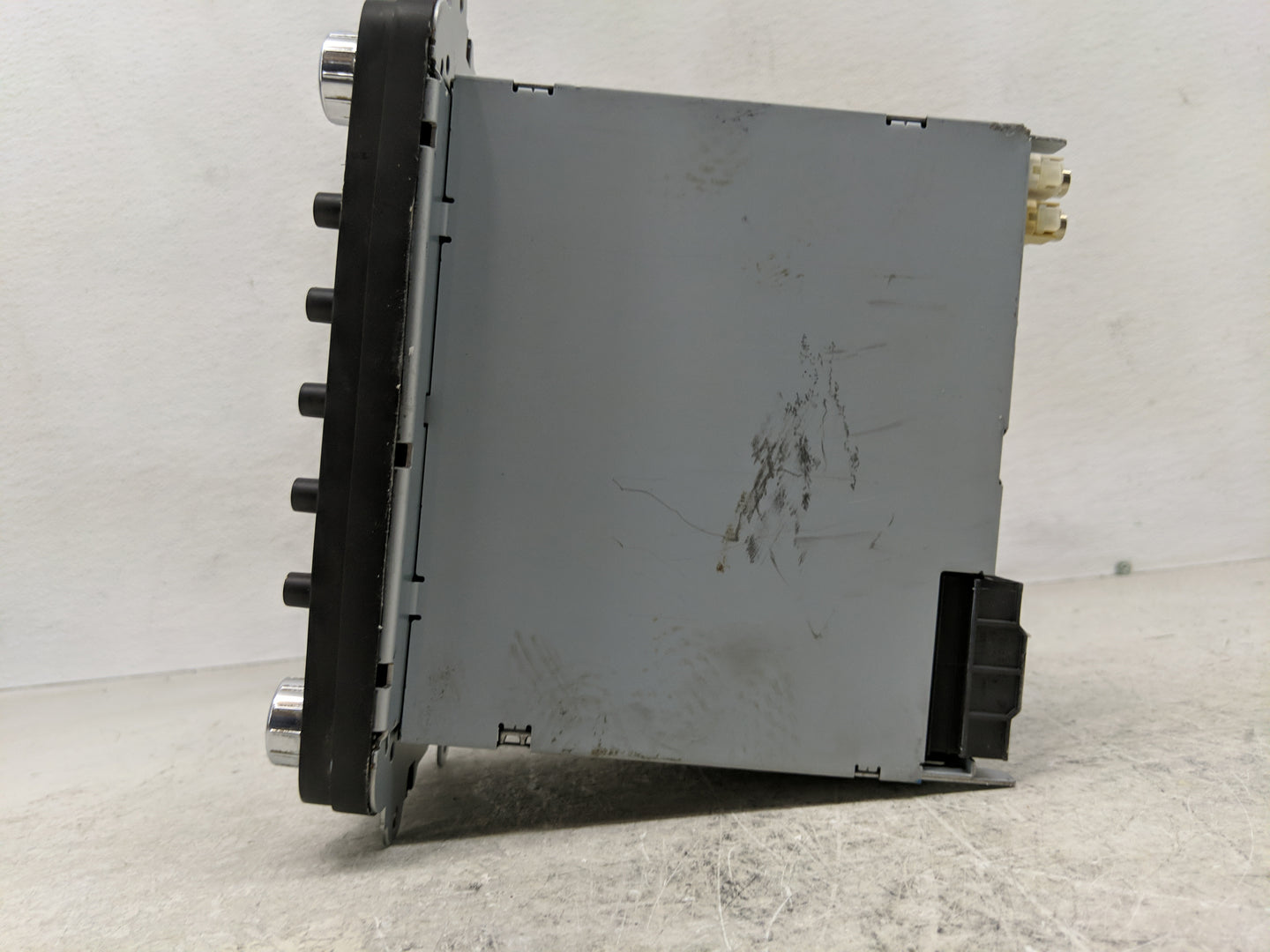 2006-2009 Volkswagen Jetta Radio AM FM Cd Player Receiver Replacement P/N:1K0 035 180 Fits Fits 2006 2007 2008 2009 OEM Used