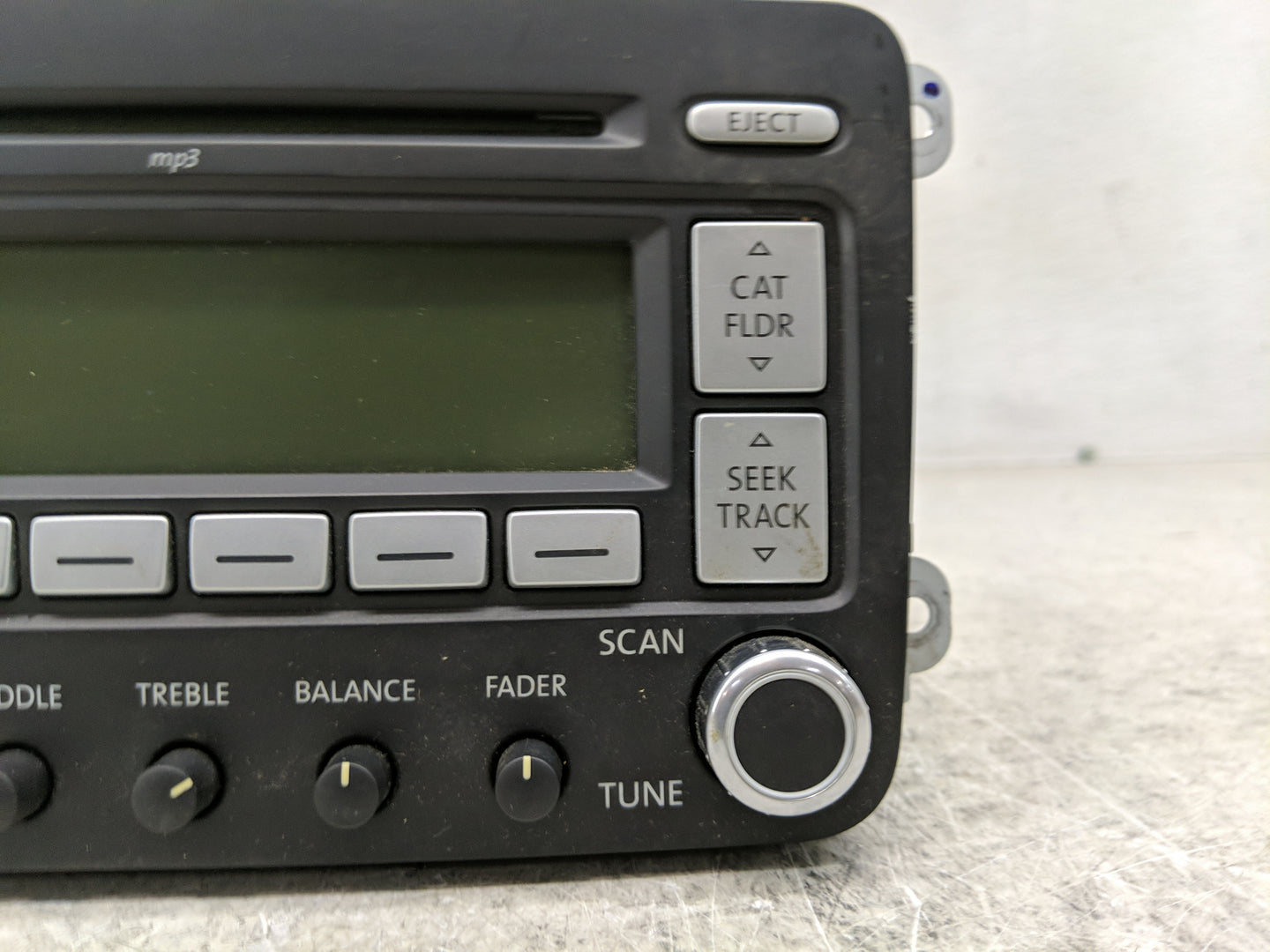 2006-2009 Volkswagen Jetta Radio AM FM Cd Player Receiver Replacement P/N:1K0 035 180 Fits Fits 2006 2007 2008 2009 OEM Used
