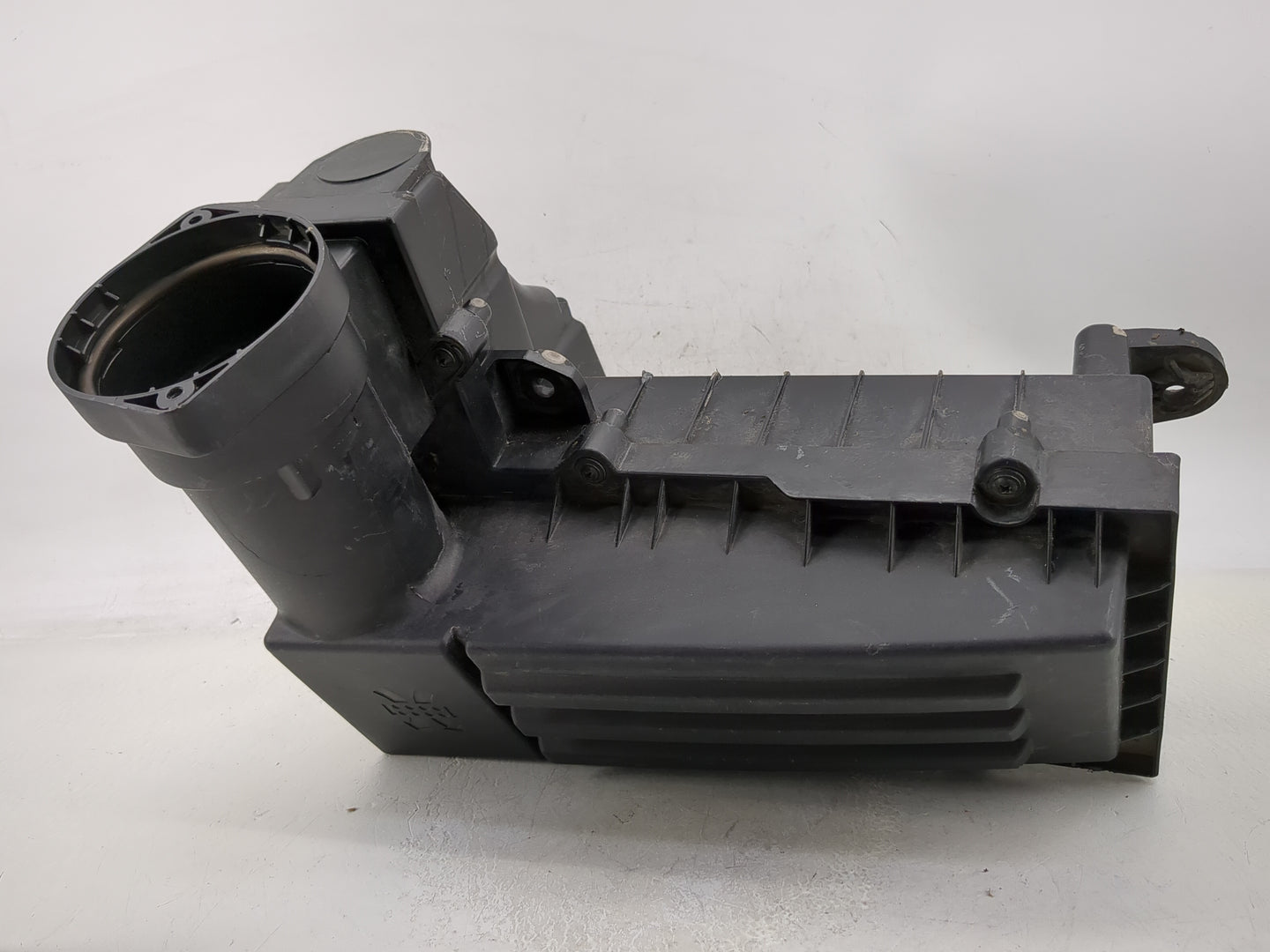 2009-2014 Volkswagen Jetta Air Cleaner Intake-duct Hose Tube - Oemusedautoparts1.com