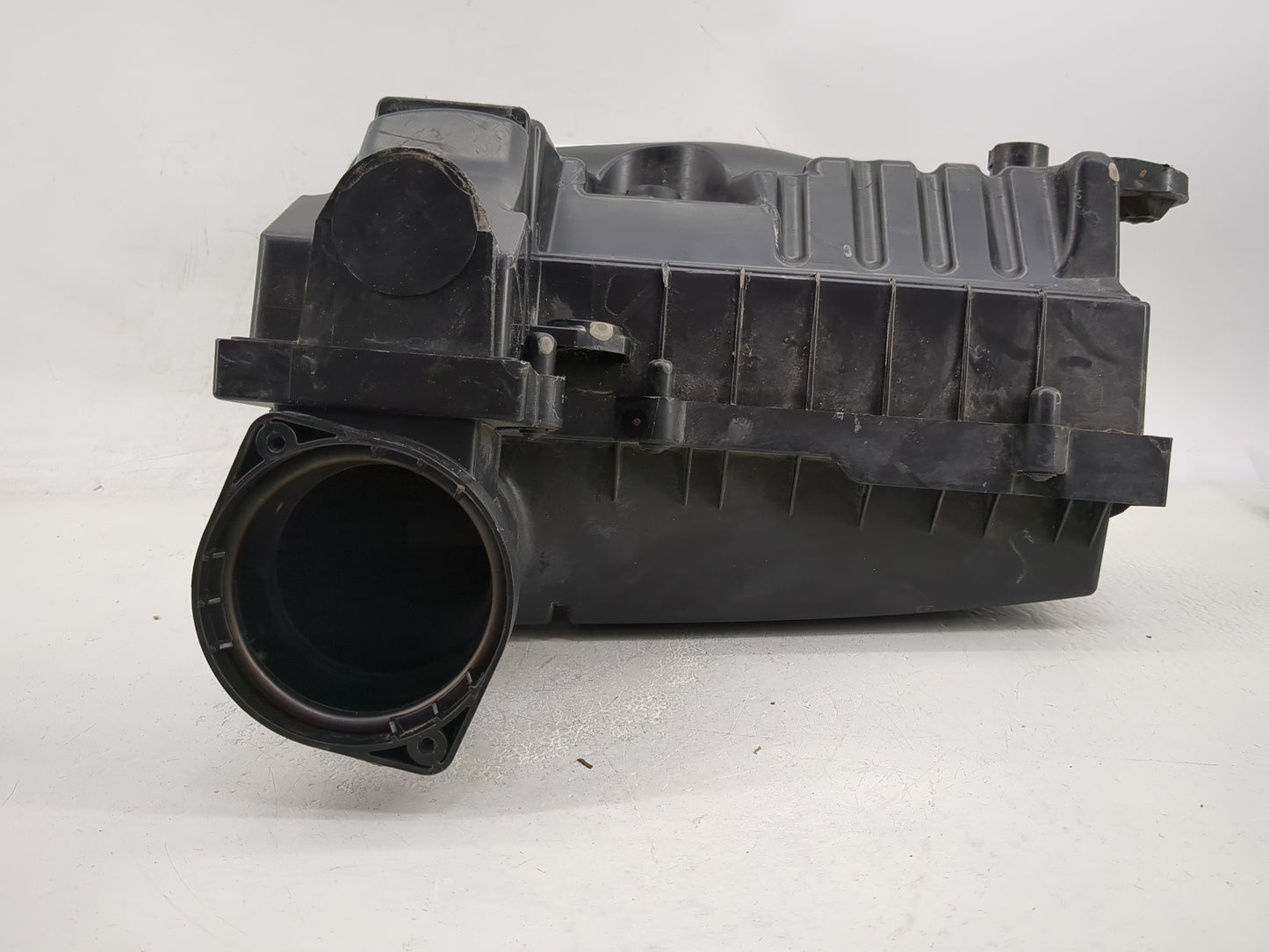 2009-2014 Volkswagen Jetta Air Cleaner Intake-duct Hose Tube - Oemusedautoparts1.com