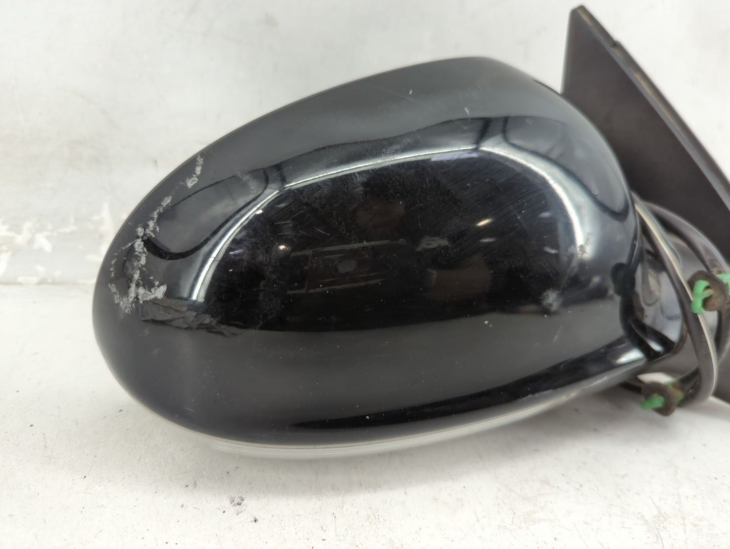 2005-2010 Volkswagen Jetta Passenger Side View Mirror - Right Door Mirror OEM Used - Oemusedautoparts1.com