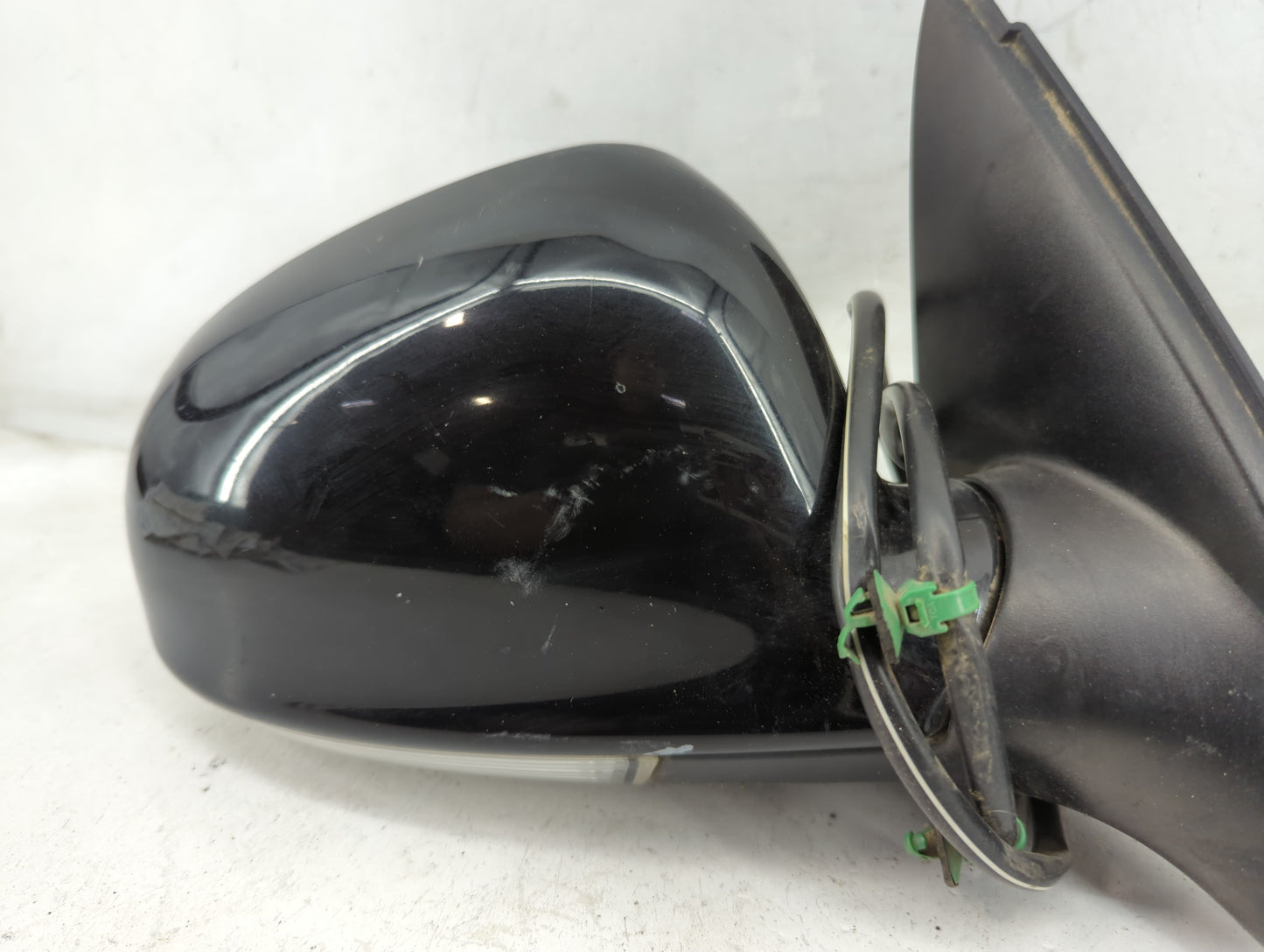 2005-2010 Volkswagen Jetta Passenger Side View Mirror - Right Door Mirror OEM Used - Oemusedautoparts1.com