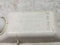 2005-2010 Volkswagen Jetta Passenger Right Oem Front Light Lamp Orange - Oemusedautoparts1.com
