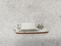 2005-2010 Volkswagen Jetta Passenger Right Oem Front Light Lamp Orange - Oemusedautoparts1.com