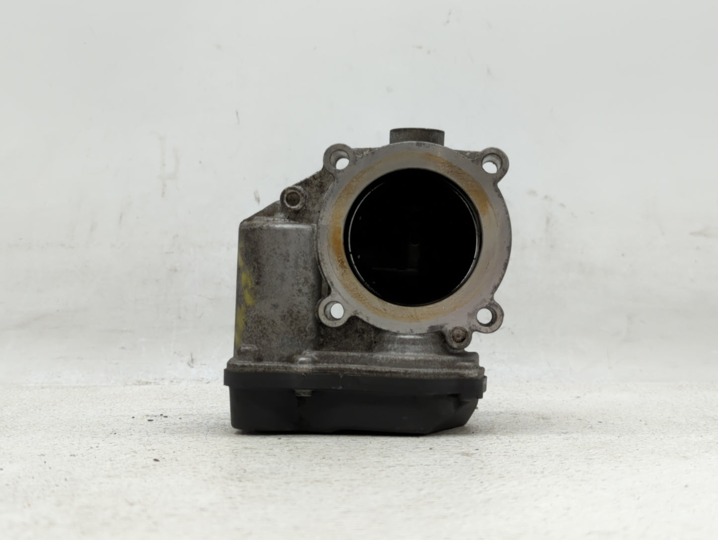 2006-2014 Volkswagen Jetta Throttle Body P/N:06F 133 062 G 06F 133 062 Q Fits OEM Used Auto Parts - Oemusedautoparts1.com