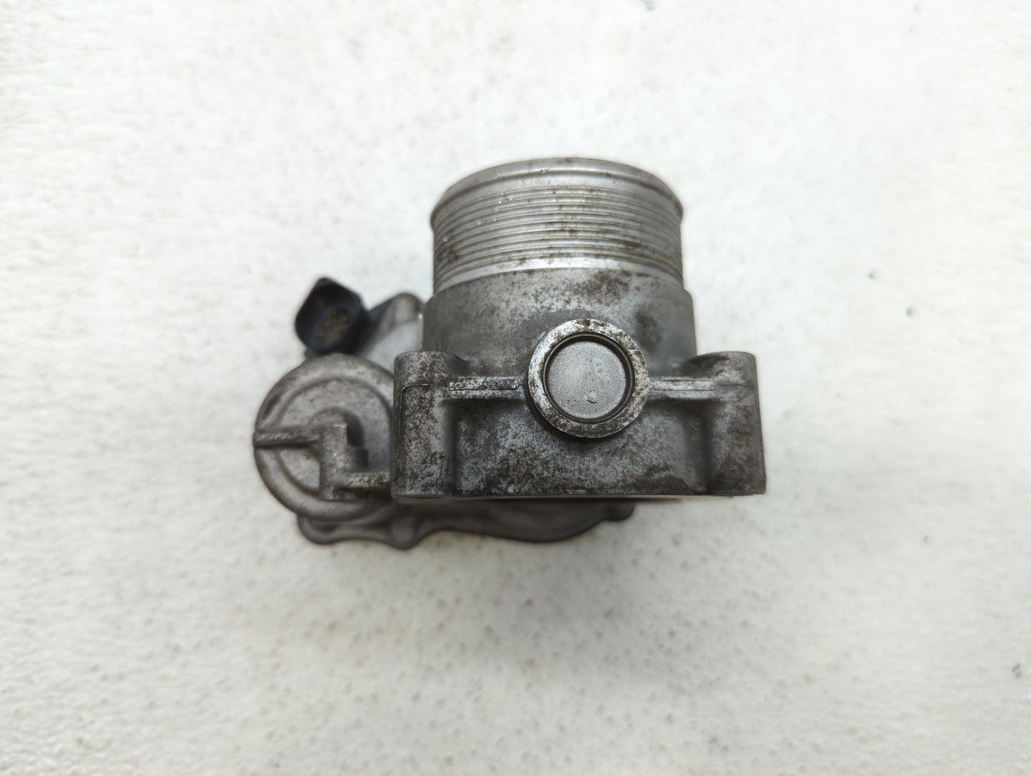 2006-2014 Volkswagen Jetta Throttle Body P/N:06F 133 062 G 06F 133 062 Q Fits OEM Used Auto Parts - Oemusedautoparts1.com