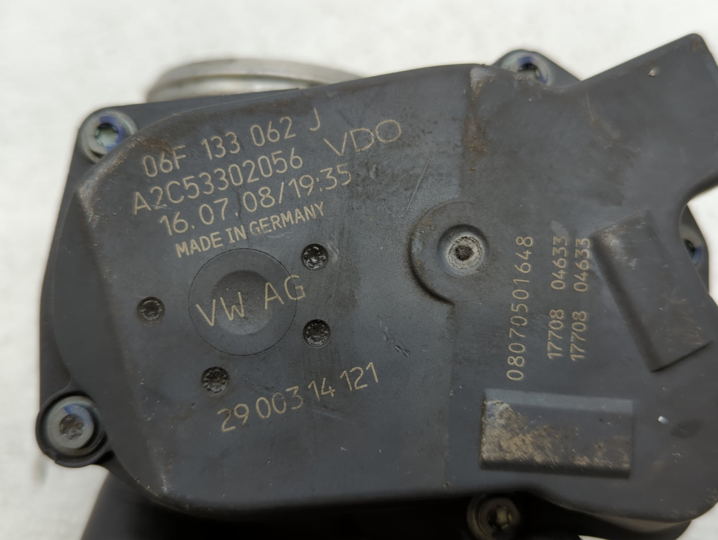 2006-2014 Volkswagen Jetta Throttle Body P/N:06F 133 062 G 06F 133 062 Q Fits OEM Used Auto Parts - Oemusedautoparts1.com