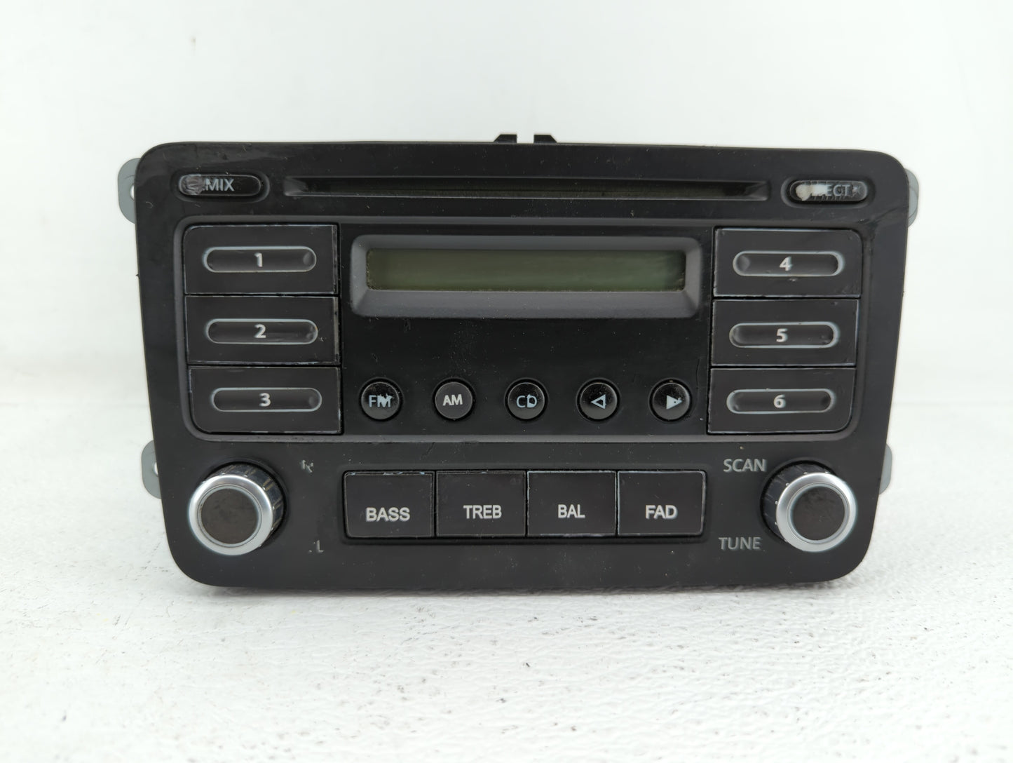 2005-2009 Volkswagen Jetta Radio AM FM Cd Player Receiver Replacement P/N:1K0 035 161 A 1K0 035 180 L Fits OEM Used Auto Par