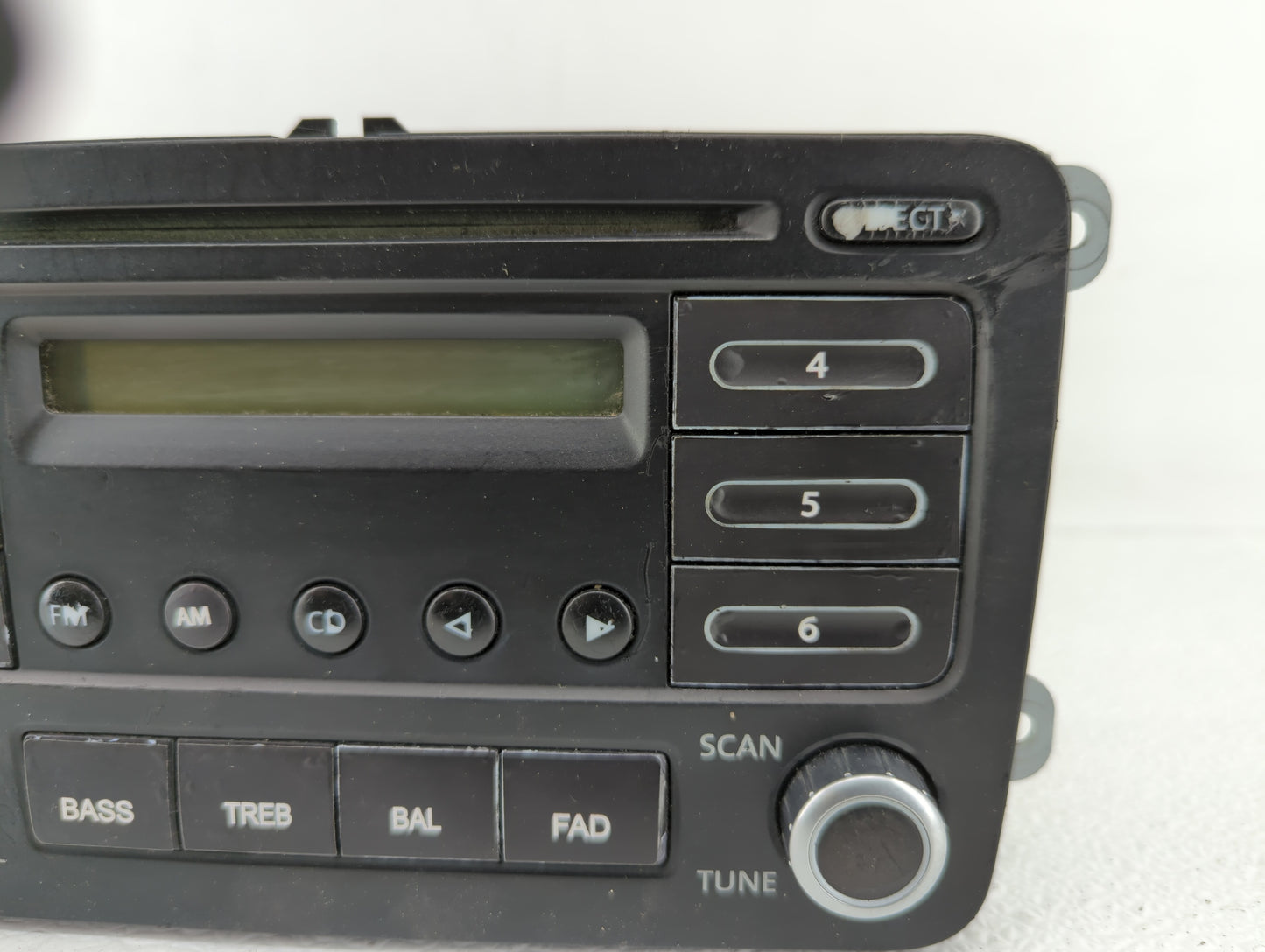 2005-2009 Volkswagen Jetta Radio AM FM Cd Player Receiver Replacement P/N:1K0 035 161 A 1K0 035 180 L Fits OEM Used Auto Par