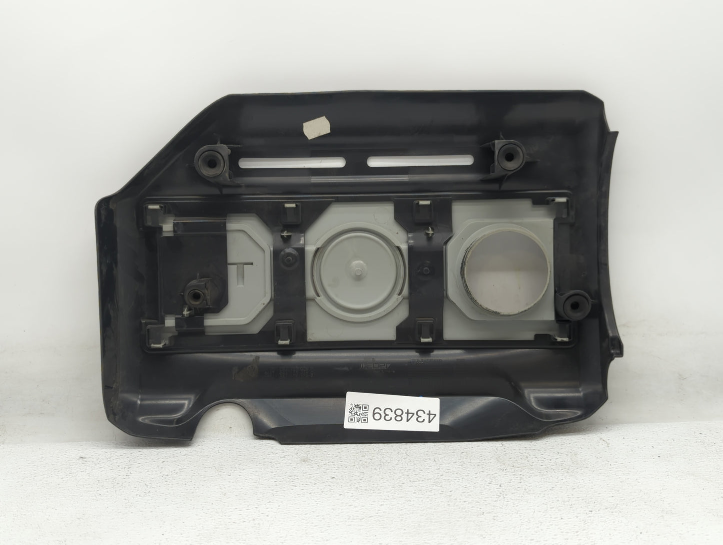 2009 Volkswagen Jetta Engine Cover - Oemusedautoparts1.com