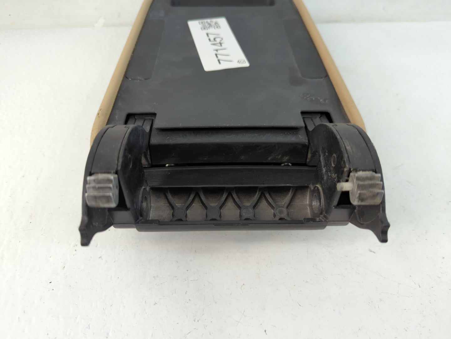 2009 Volkswagen Jetta Center Console Armrest Cover Lid Fits OEM Used Auto Parts - Oemusedautoparts1.com