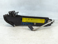 2009 Volkswagen Passat Spare Scissor Car Jack - Oemusedautoparts1.com
