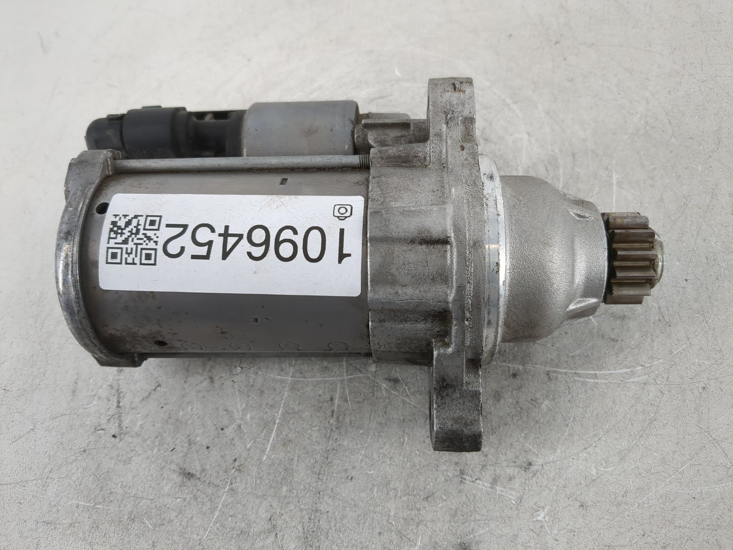 2006-2010 Volkswagen Passat Car Starter Motor Solenoid OEM P/N:02M 911 014 R Fits Fits 2006 2007 2008 2009 2010 2011 2012 OE