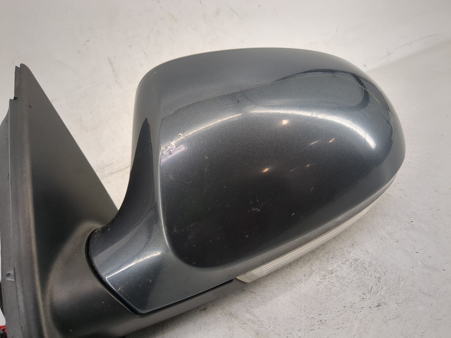 2006-2010 Volkswagen Passat Driver Side View Mirror - Left Door Mirror OEM Used - Oemusedautoparts1.com