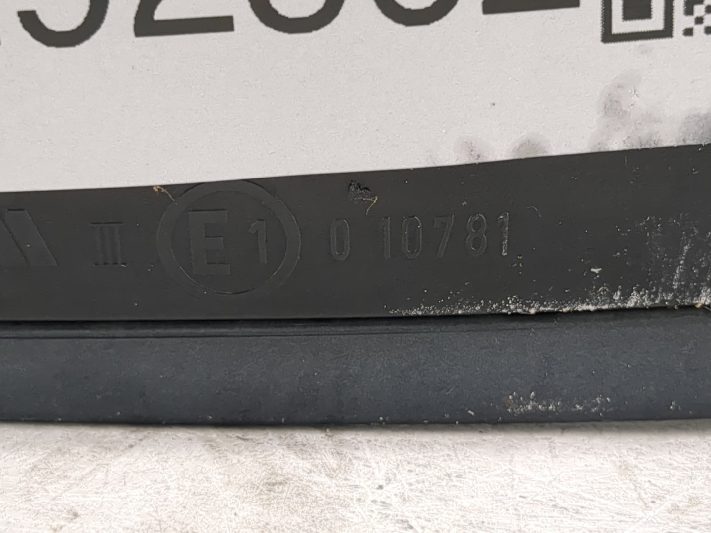 2006-2010 Volkswagen Passat Driver Side View Mirror - Left Door Mirror OEM Used - Oemusedautoparts1.com