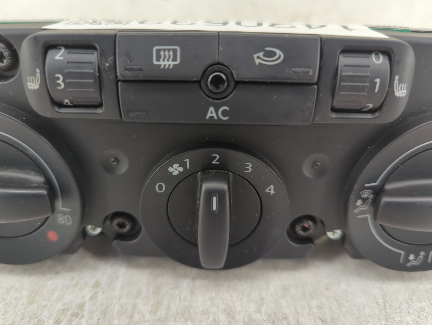 2008-2010 Volkswagen Passat Climate Control Module Temperature AC/Heater Replacement Fits Fits 2006 2007 2008 2009 2010 OEM 
