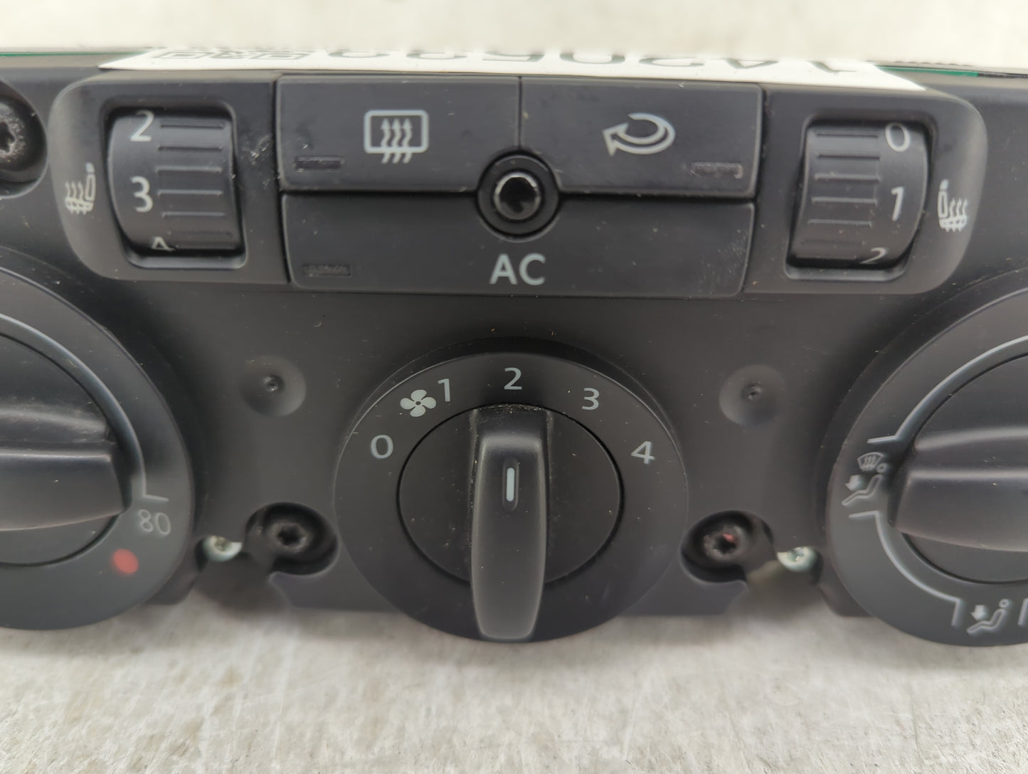 2008-2010 Volkswagen Passat Climate Control Module Temperature AC/Heater Replacement Fits Fits 2006 2007 2008 2009 2010 OEM 