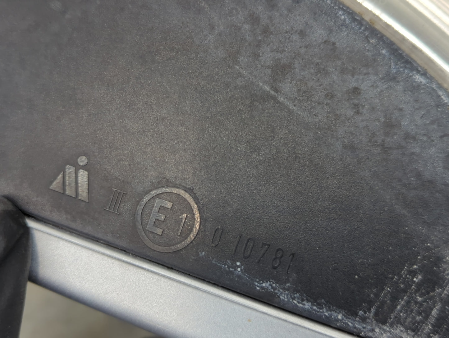 2006-2010 Volkswagen Passat Driver Side View Mirror - Left Door Mirror OEM Used - Oemusedautoparts1.com