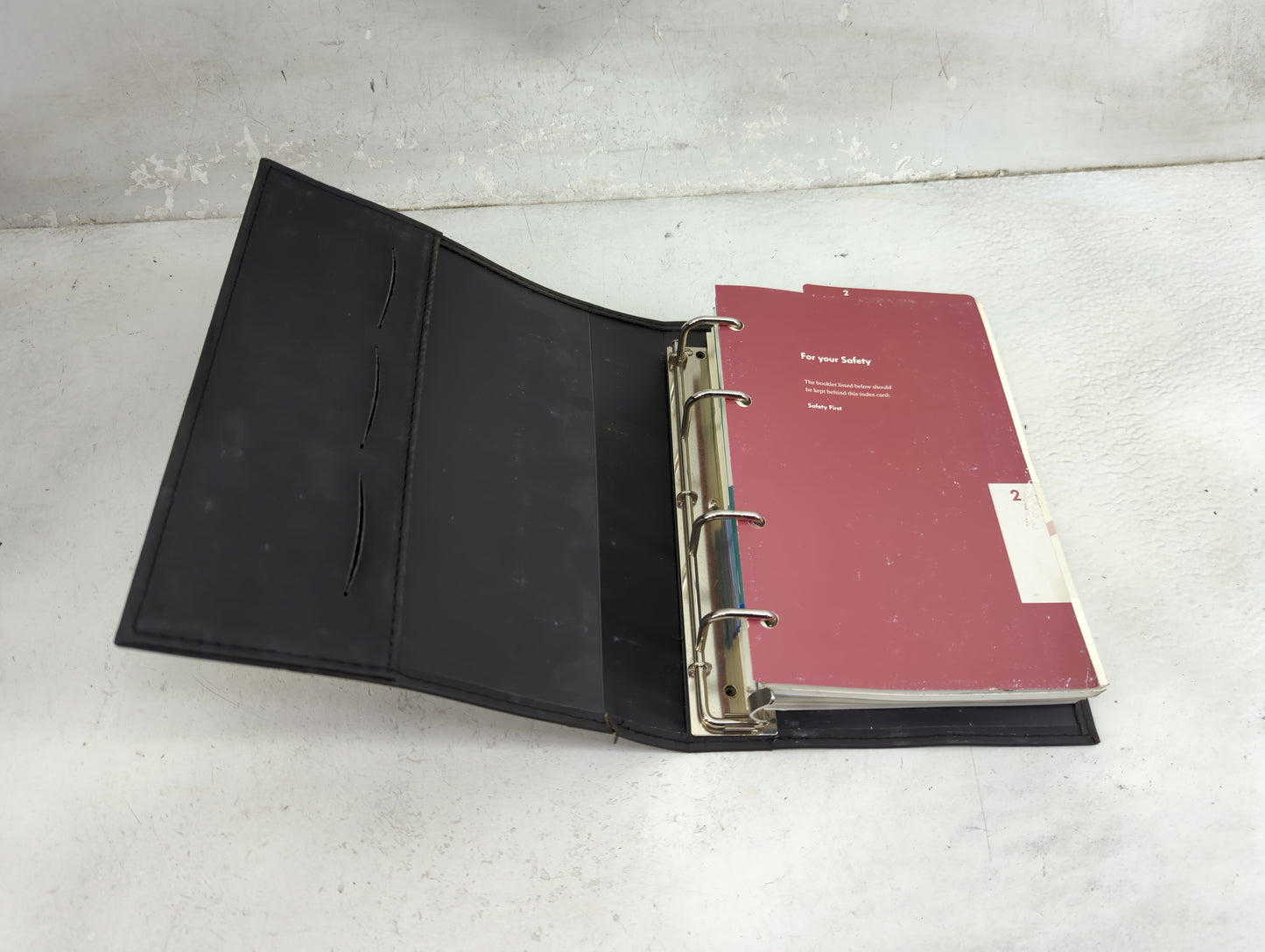 2009 Volkswagen Passat Owners Manual Book Guide P/N:291.557.RK2.21 OEM Used Auto Parts - Oemusedautoparts1.com