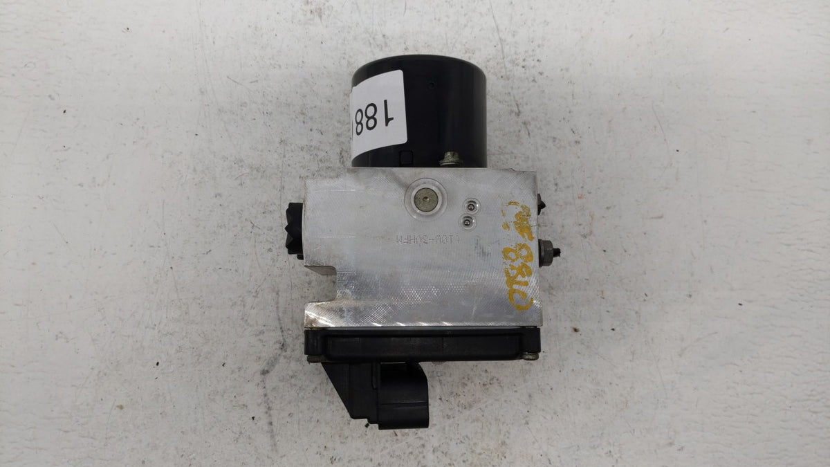 2009-2010 Volkswagen Passat Anti-Lock Brake ABS Pump Module Actuator OEM P/N:3C0614109T 3C0.614.109.T Fits Fits 2009 2010 OE