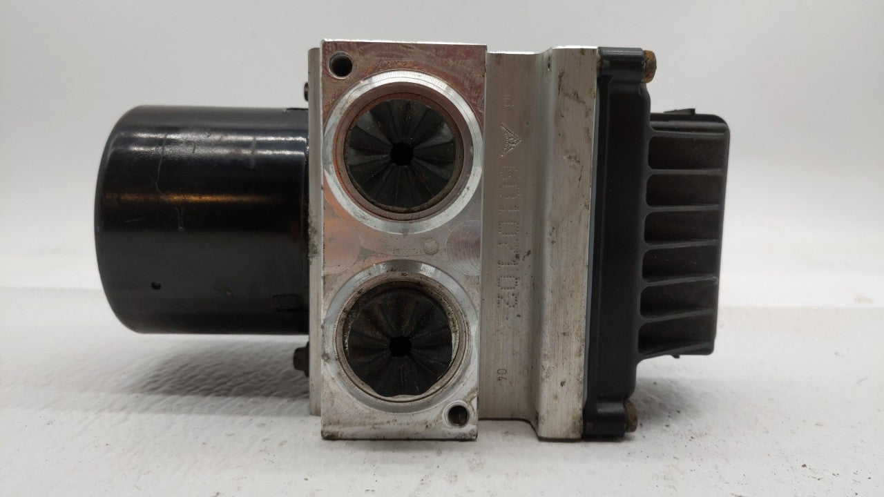 2009-2010 Volkswagen Passat ABS Pump Control Module Replacement P/N:3C0614109T 3C0.614.109.T, 3C0.614.109.P Fits Fits 2009 2